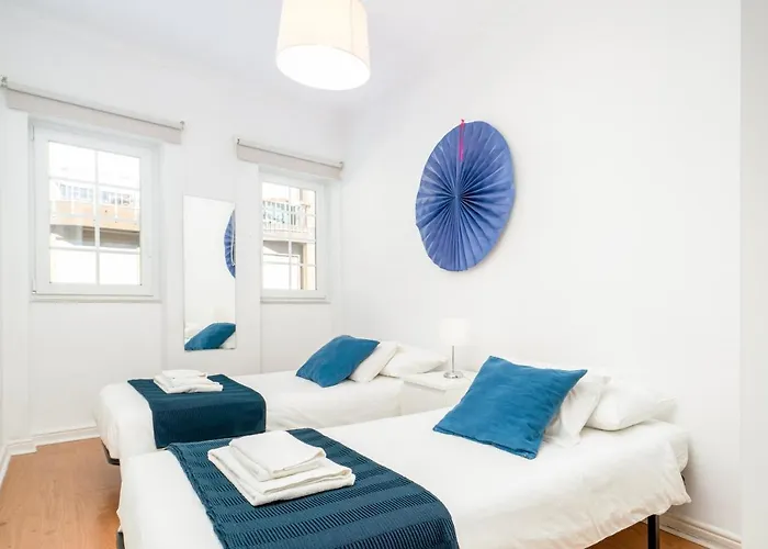 Covelo Park Apartment *