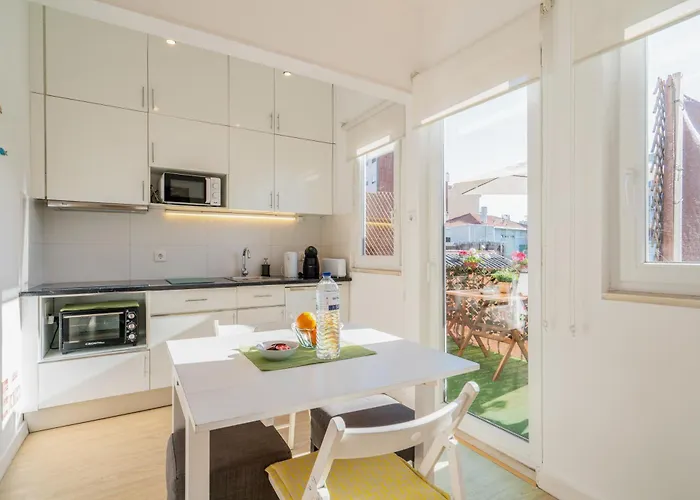 Covelo Park Apartment *